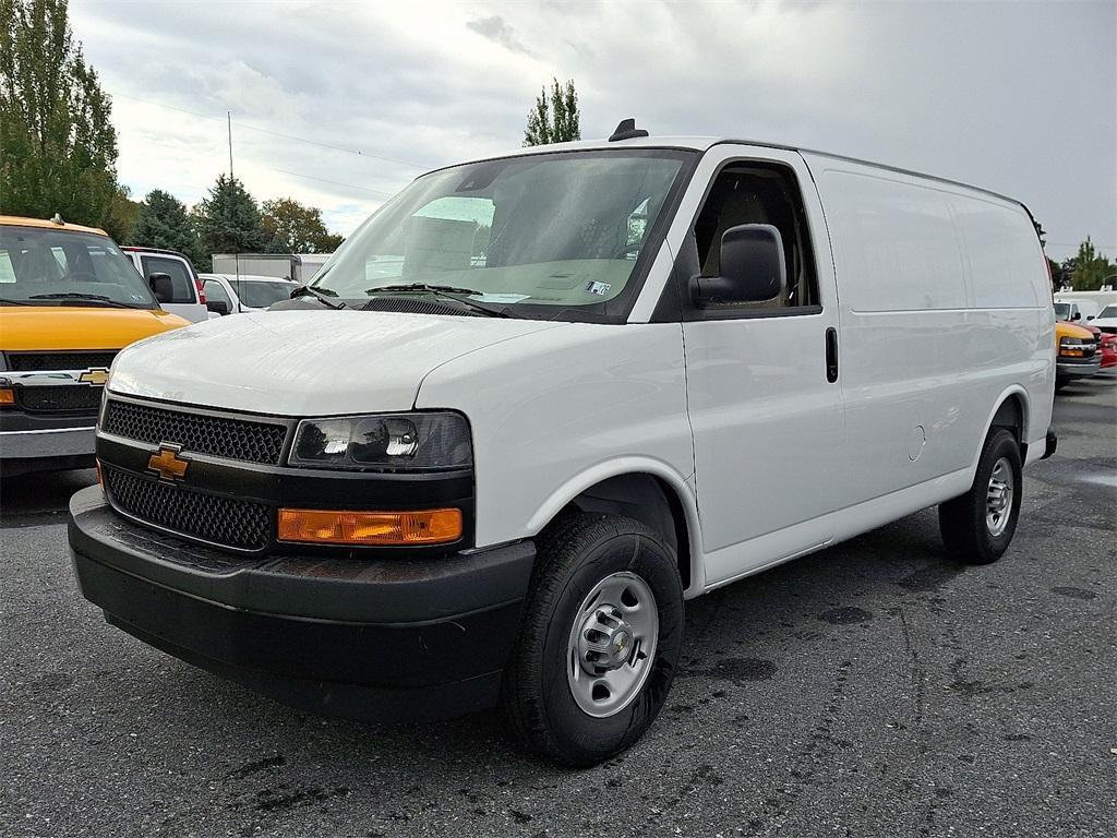 new 2025 Chevrolet Express 3500 car, priced at $52,135
