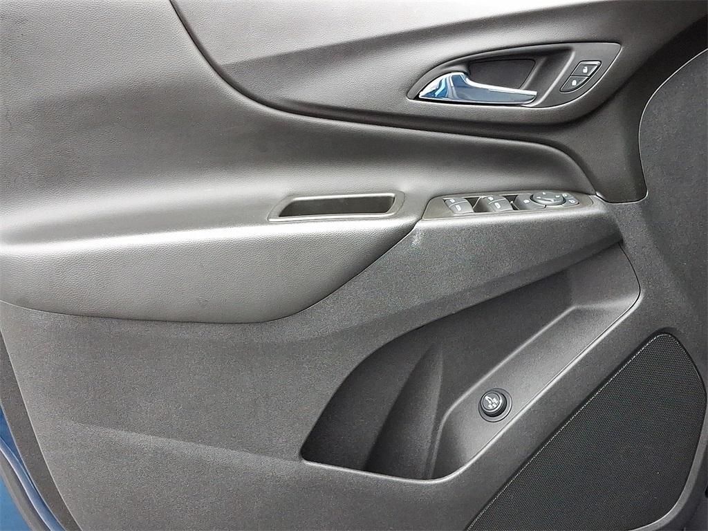 used 2021 Chevrolet Equinox car, priced at $21,586