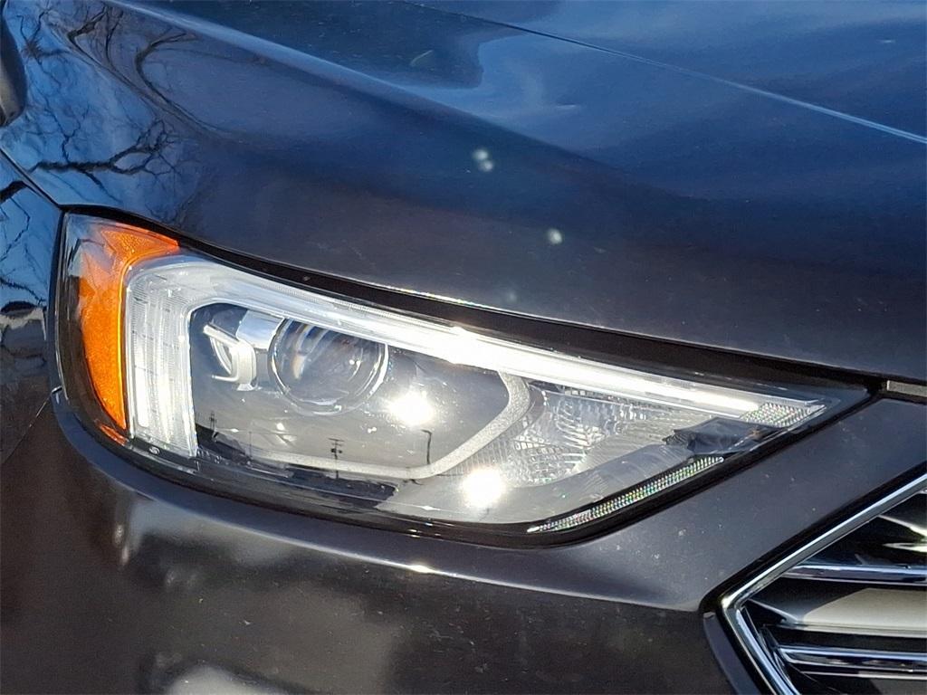 used 2022 Ford Edge car, priced at $29,000