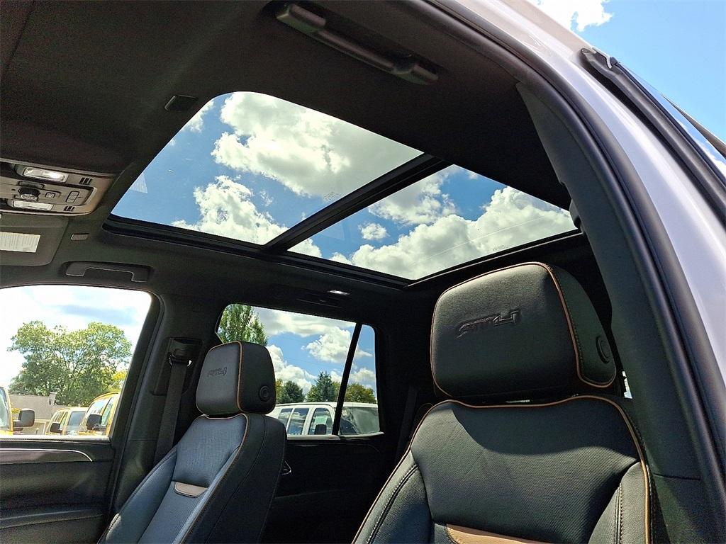 used 2023 GMC Yukon car, priced at $67,977