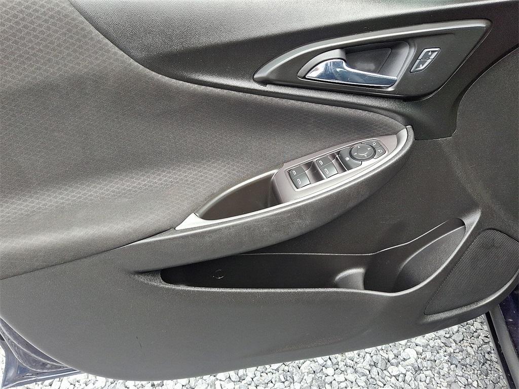 used 2017 Chevrolet Malibu car, priced at $11,505