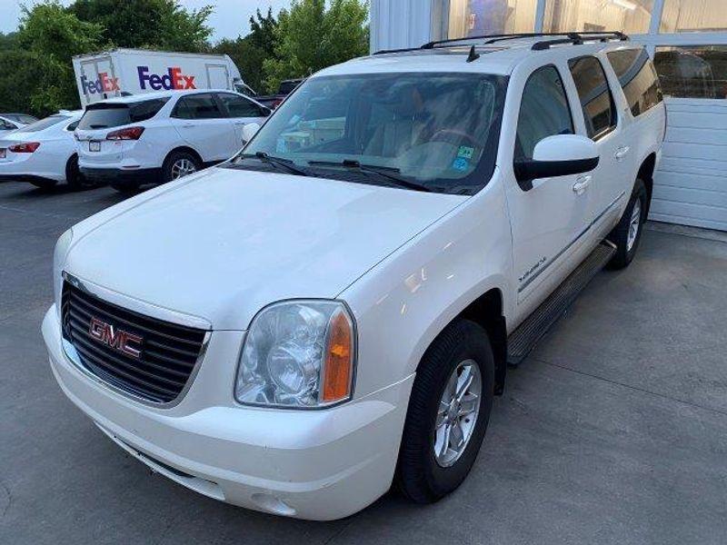 used 2012 GMC Yukon XL car, priced at $10,990