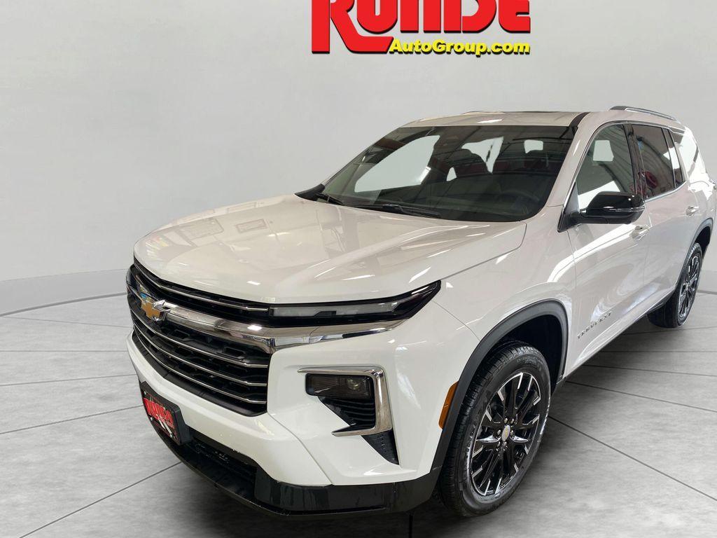 new 2025 Chevrolet Traverse car, priced at $48,545