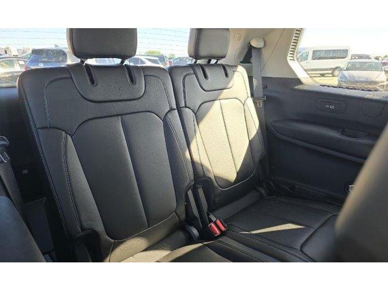 used 2022 Jeep Grand Cherokee L car, priced at $33,990