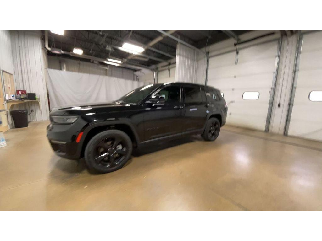used 2022 Jeep Grand Cherokee L car, priced at $33,990