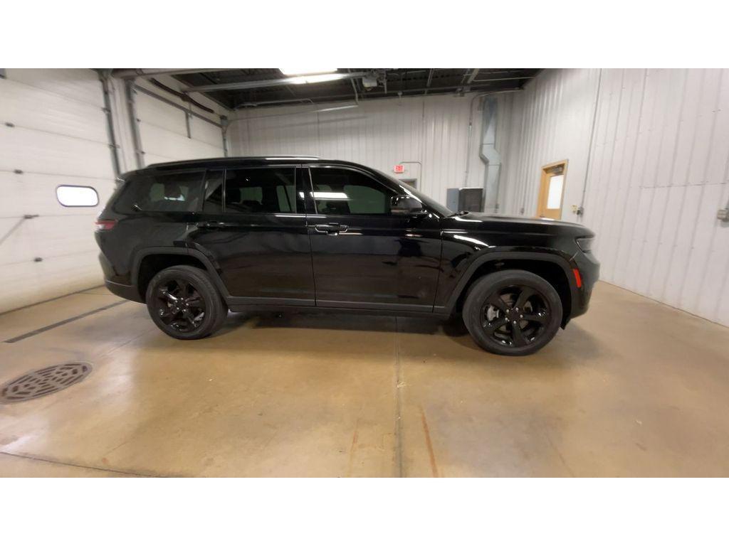 used 2022 Jeep Grand Cherokee L car, priced at $33,990