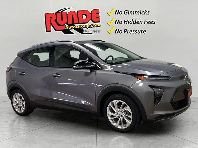 used 2022 Chevrolet Bolt EUV car, priced at $19,971