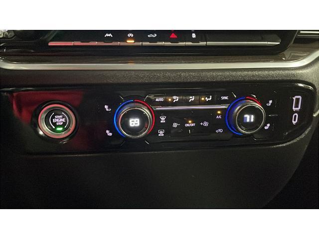 used 2022 Chevrolet Silverado 1500 car, priced at $35,620