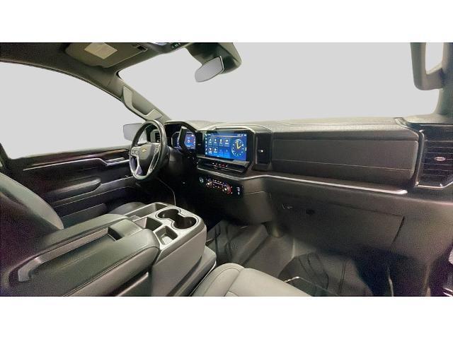 used 2022 Chevrolet Silverado 1500 car, priced at $35,620