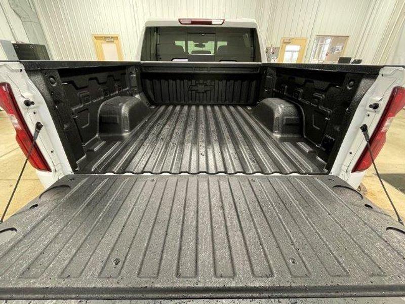 used 2021 Chevrolet Silverado 1500 car, priced at $45,981