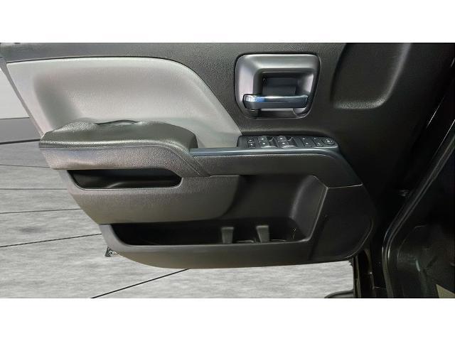 used 2018 GMC Sierra 1500 car, priced at $27,871