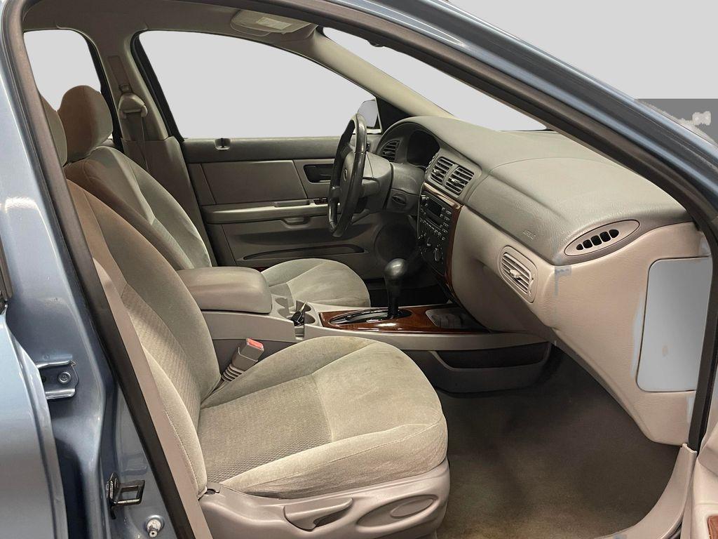 used 2007 Ford Taurus car, priced at $3,990