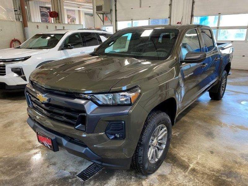 new 2024 Chevrolet Colorado car, priced at $38,780