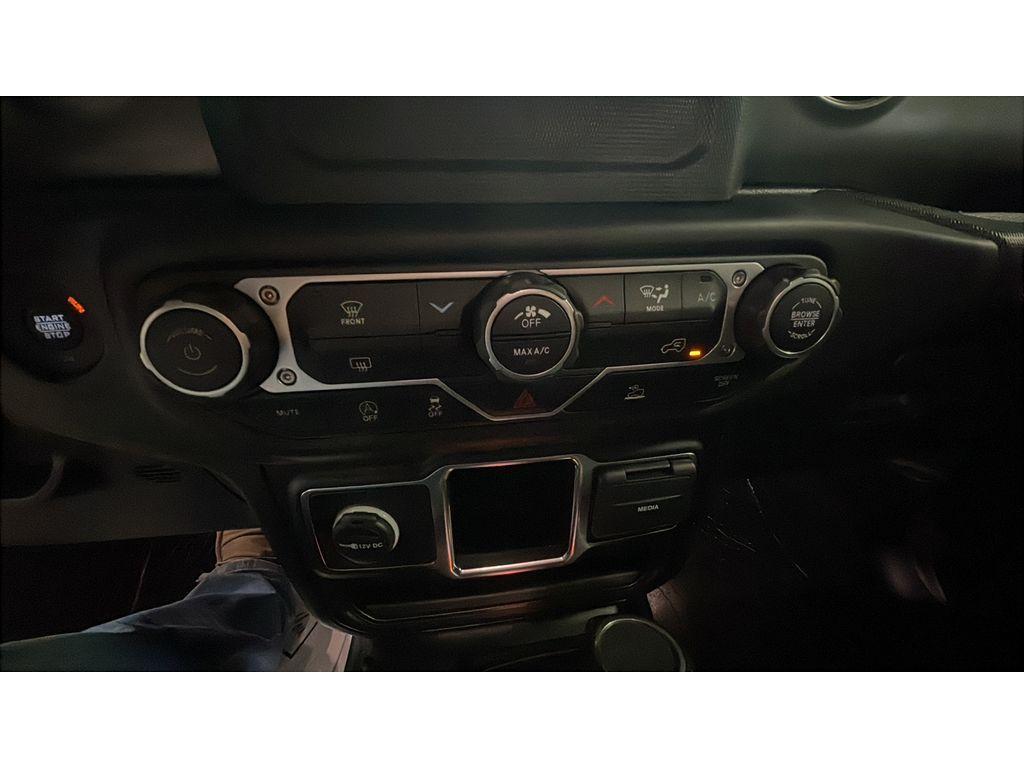 used 2023 Jeep Gladiator car, priced at $35,421