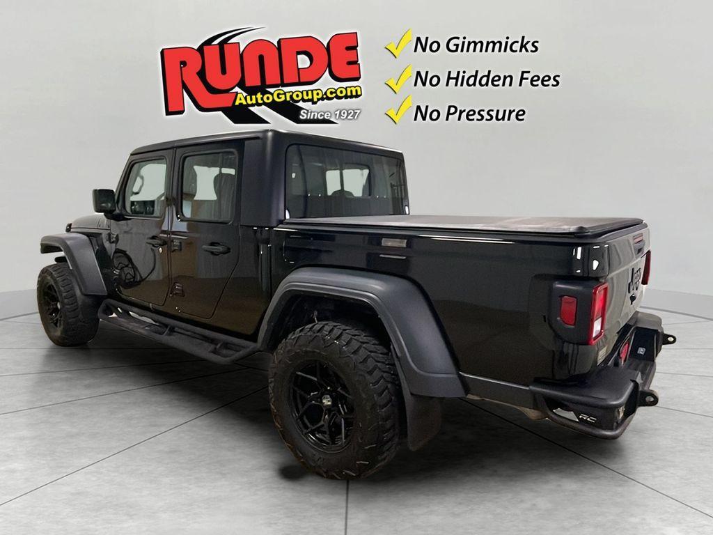 used 2023 Jeep Gladiator car, priced at $35,421