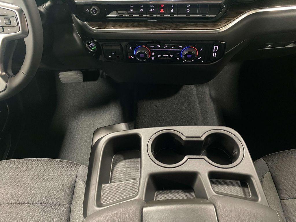 new 2025 Chevrolet Silverado 1500 car, priced at $57,320