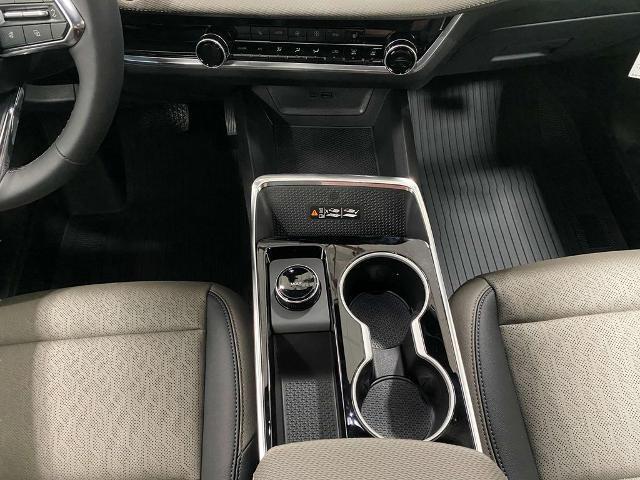 new 2026 Chevrolet Equinox car, priced at $33,680