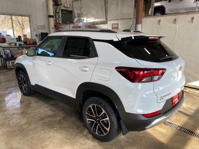 new 2025 Chevrolet TrailBlazer car, priced at $31,575