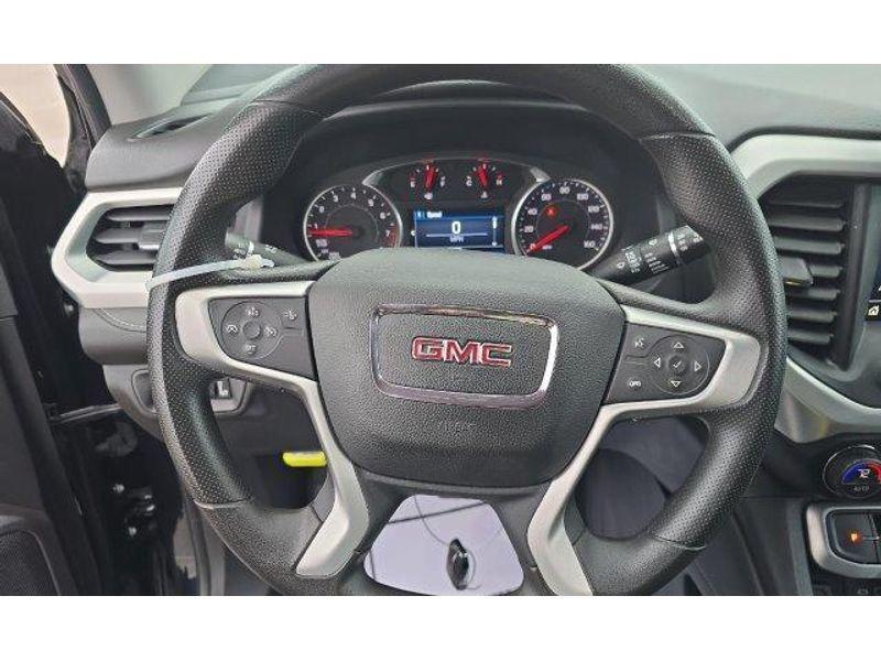 used 2021 GMC Acadia car, priced at $26,990