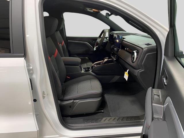 new 2024 Chevrolet Colorado car, priced at $43,910