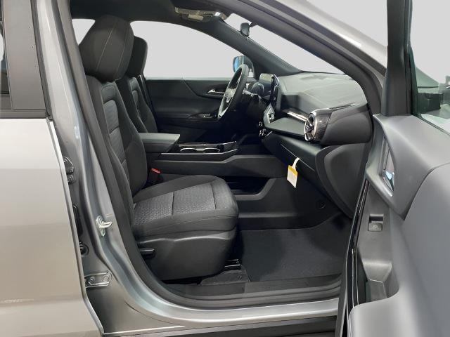 new 2025 Chevrolet Equinox car, priced at $30,995