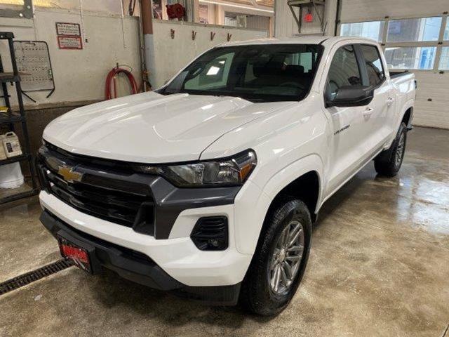 new 2024 Chevrolet Colorado car, priced at $38,305