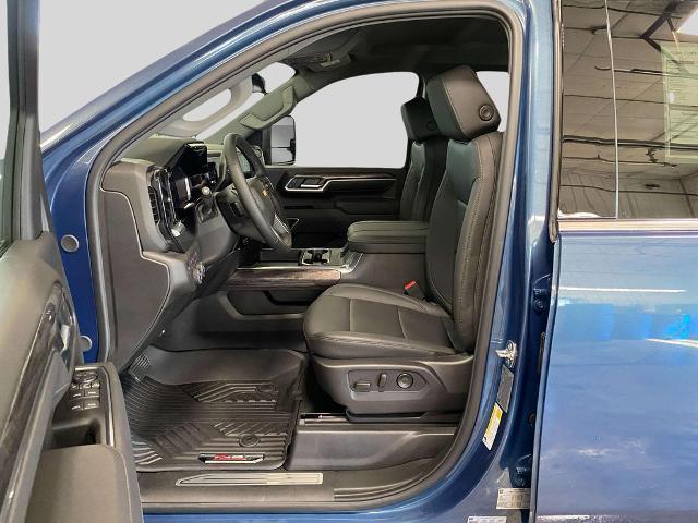 new 2026 Chevrolet Silverado 3500 car, priced at $82,160