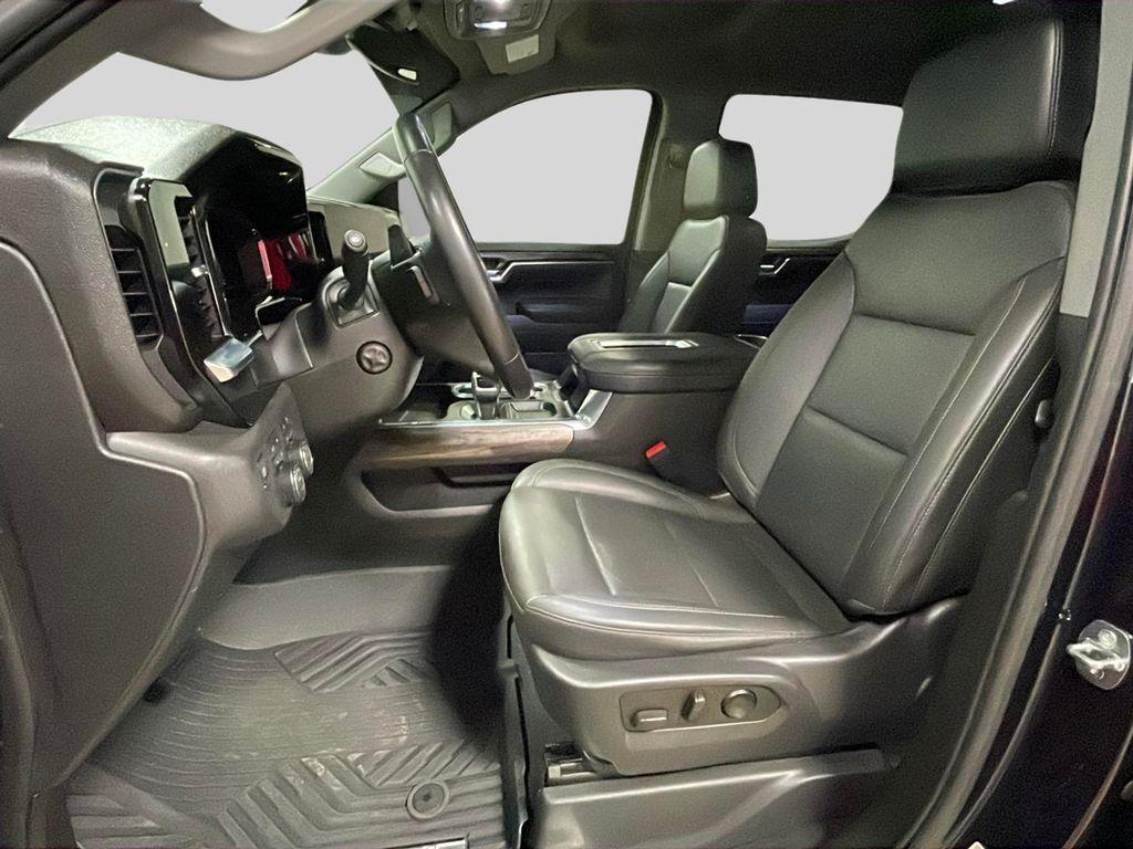 used 2022 Chevrolet Silverado 1500 car, priced at $49,990