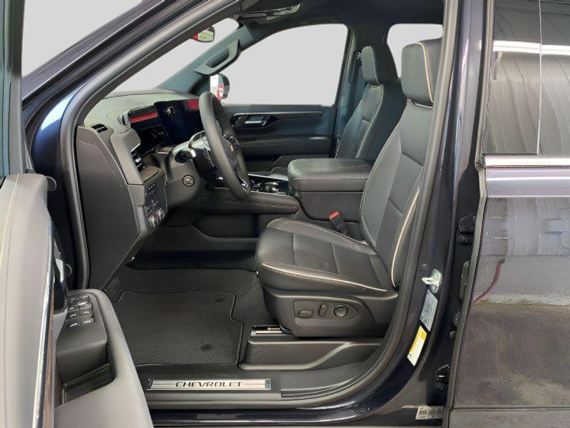 new 2025 Chevrolet Tahoe car, priced at $78,095