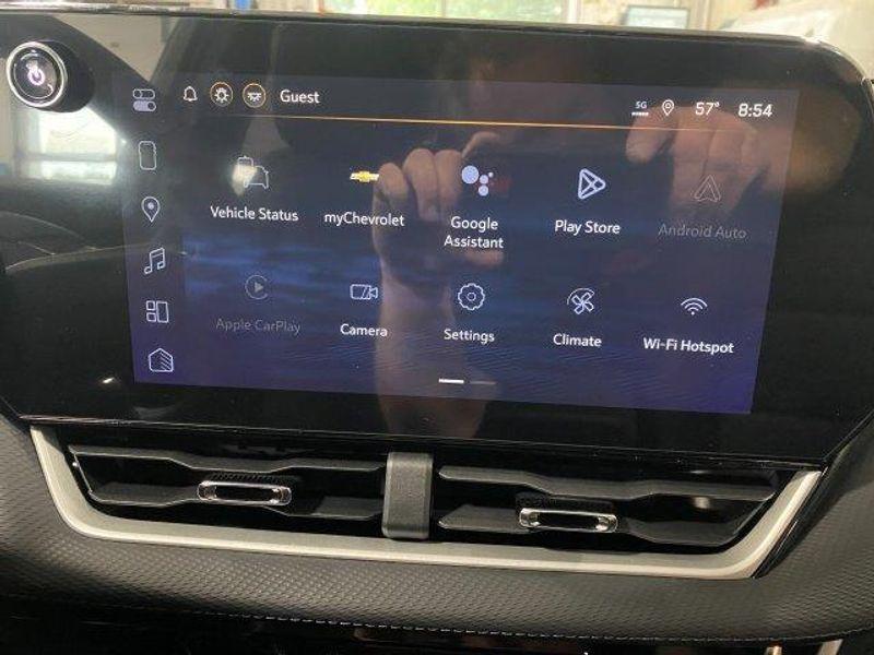 new 2026 Chevrolet Equinox car, priced at $33,890