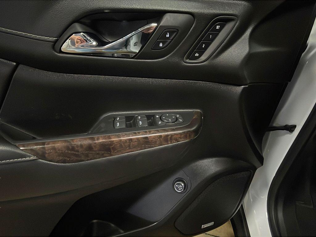 used 2023 GMC Acadia car, priced at $36,700