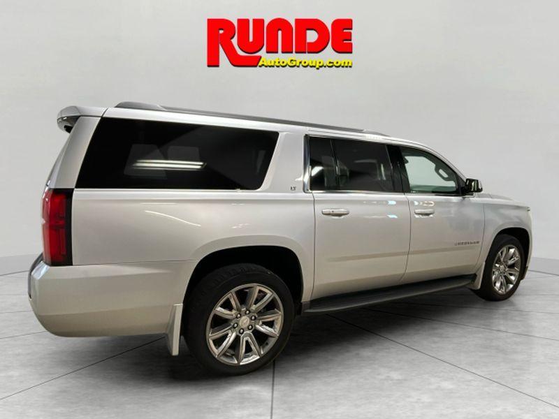 used 2016 Chevrolet Suburban car, priced at $19,940