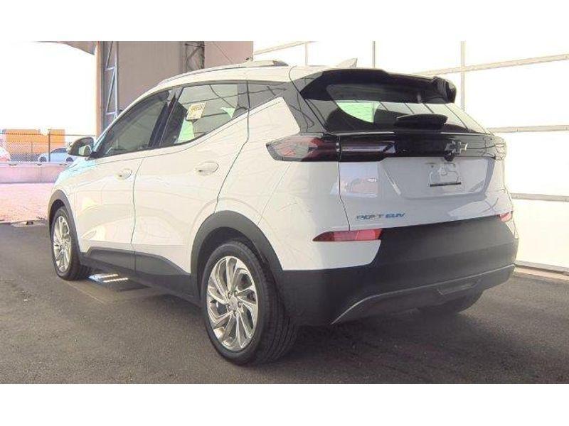 used 2022 Chevrolet Bolt EUV car, priced at $23,990