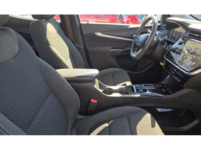 used 2022 Chevrolet Bolt EUV car, priced at $23,990