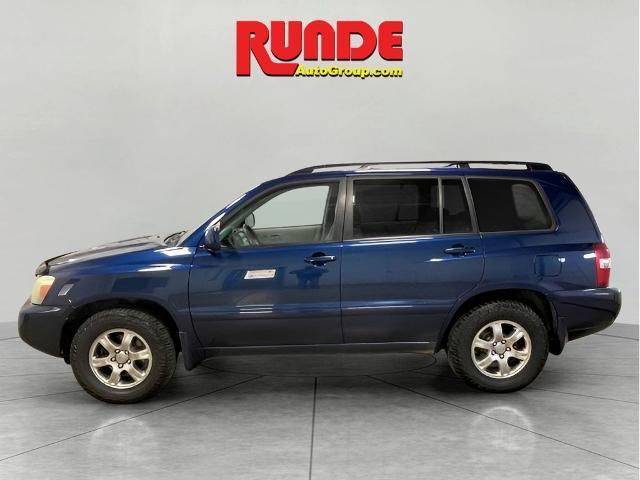 used 2006 Toyota Highlander car, priced at $4,492