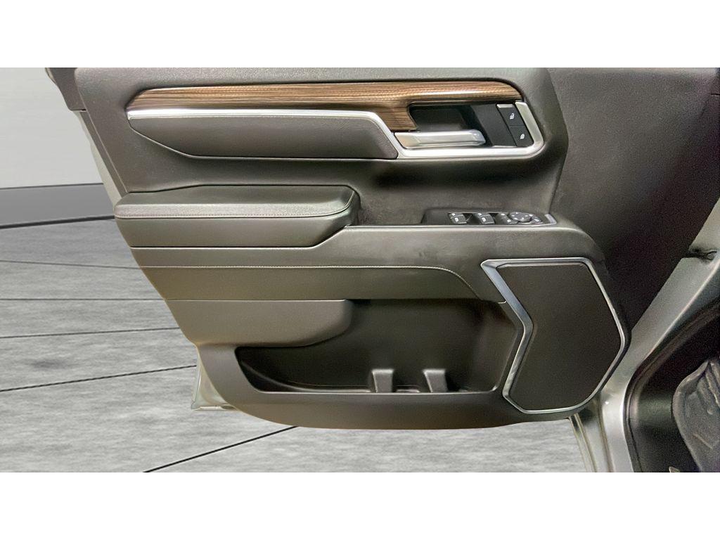 used 2025 Chevrolet Silverado 2500 car, priced at $55,744