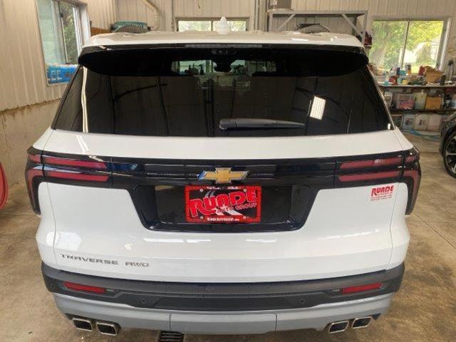 new 2026 Chevrolet Traverse car, priced at $45,920