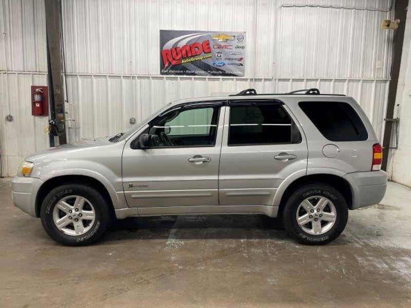 used 2005 Ford Escape Hybrid car, priced at $4,991