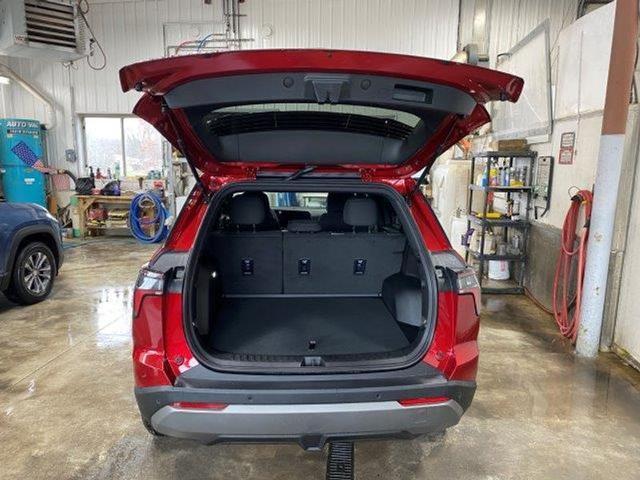 new 2025 Chevrolet Equinox car, priced at $31,490