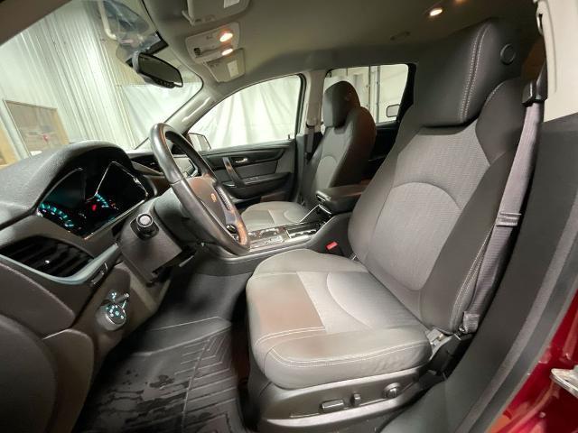 used 2015 Chevrolet Traverse car, priced at $14,940