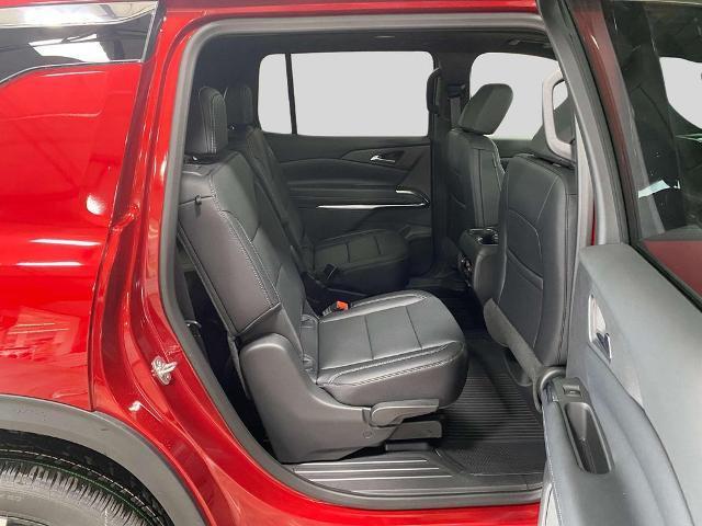new 2025 Chevrolet Traverse car, priced at $49,040
