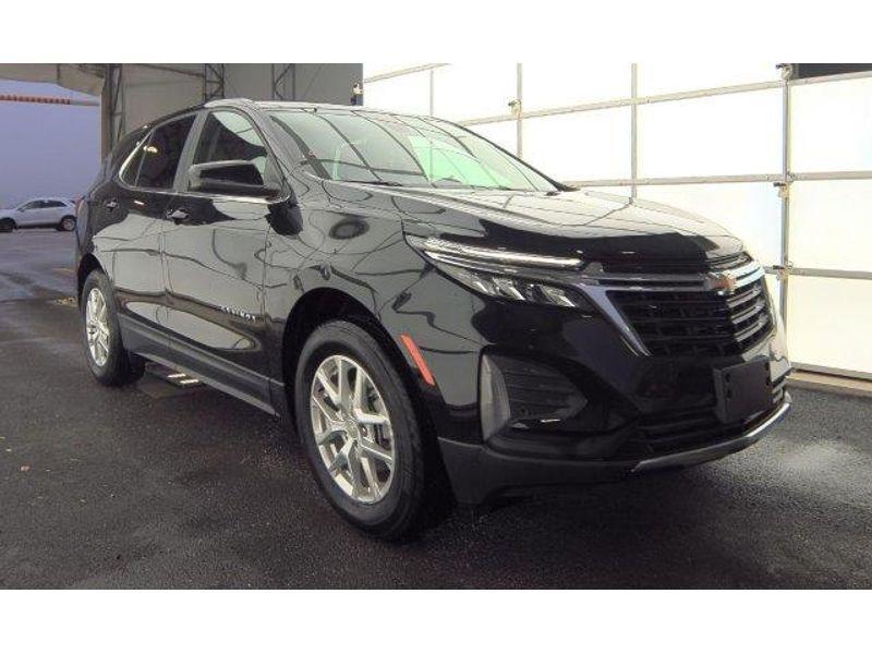 used 2023 Chevrolet Equinox car, priced at $25,990