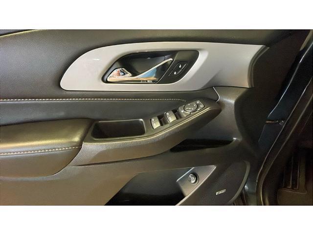 used 2020 Chevrolet Traverse car, priced at $28,940
