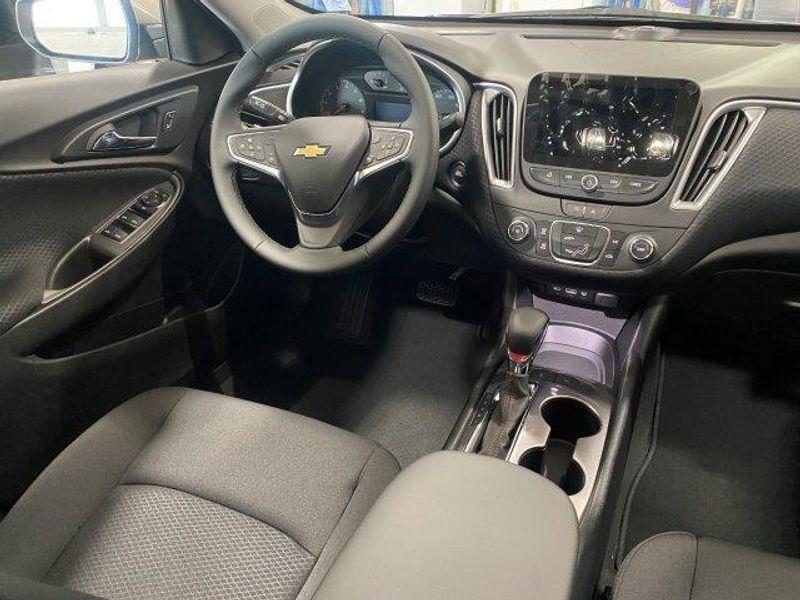 new 2024 Chevrolet Malibu car, priced at $27,095