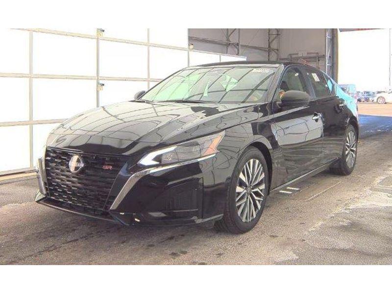 used 2024 Nissan Altima car, priced at $25,850