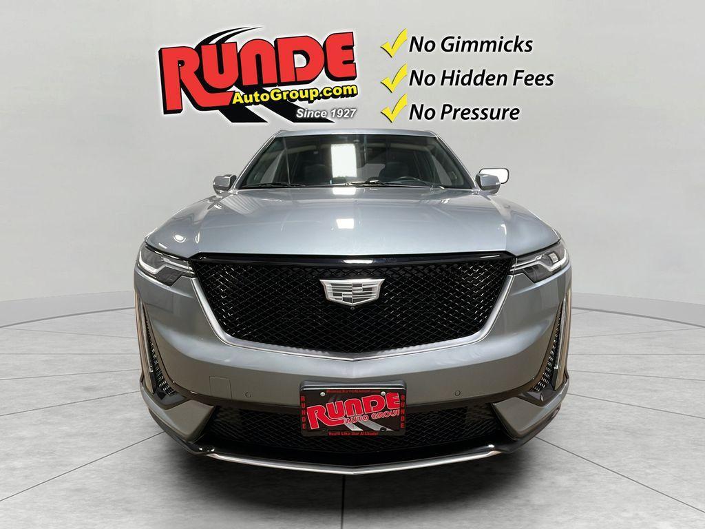 used 2023 Cadillac XT6 car, priced at $42,990