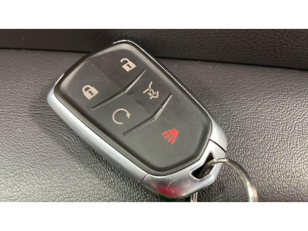 used 2023 Cadillac XT6 car, priced at $42,990