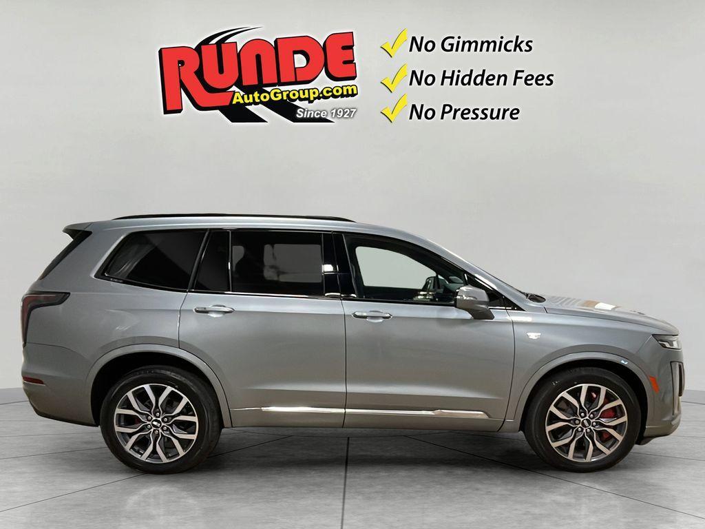 used 2023 Cadillac XT6 car, priced at $42,990