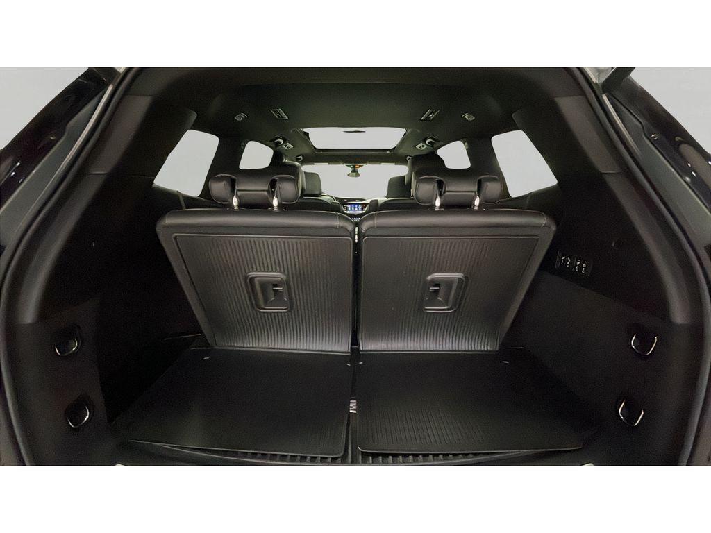 used 2023 Cadillac XT6 car, priced at $42,990