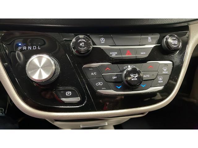 used 2017 Chrysler Pacifica car, priced at $15,490